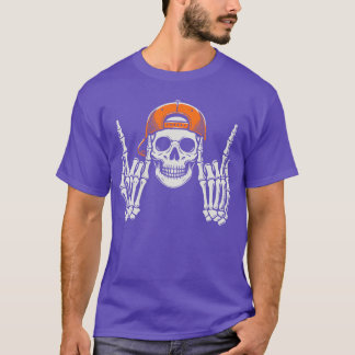 Skelett Rocker Coole Kappe Skater Halloween Kostüm T-Shirt