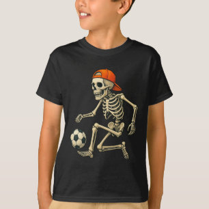 Skelett spielt Fußball Halloween-Fußball-Grafik T-Shirt