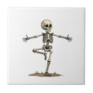 Skelett Yoga � Lustiges Halloween Fitness-Shirt Fliese