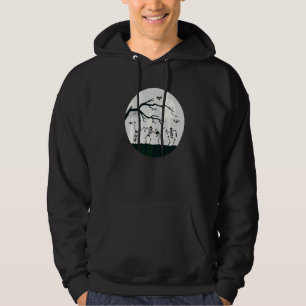 Skelette tanzen im Mondlicht  Gruseliger Halloween Hoodie