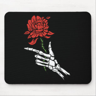 Skeletthand mit einer Rote Rose Mousepad