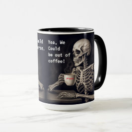 Skelettkaffee mit Tasse