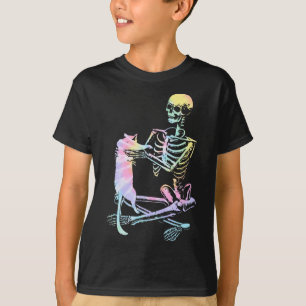 Skeletton, das ein katzenarmes Halloween-Kostümpro T-Shirt
