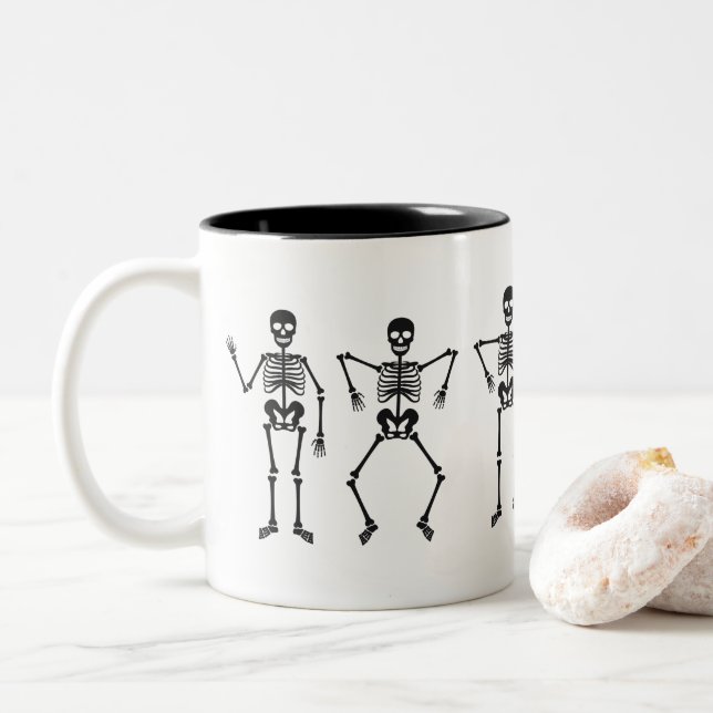 Skeletton Silhouette Halloween Tasse (Mit Donut)