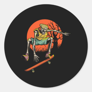 Skeletton-Skater zu Halloween mit Skateboard Runder Aufkleber
