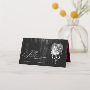 Skelettons Gothic Wedding Table Burgundy ID866 Platzkarte