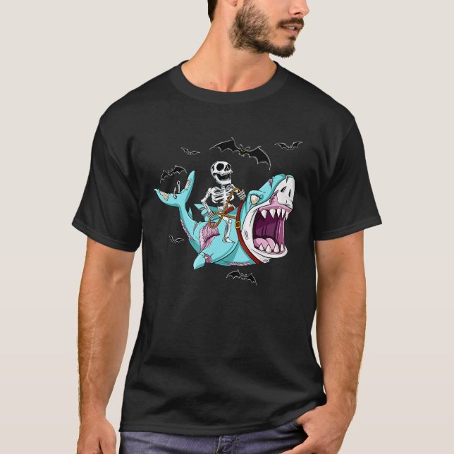 Skelettreise Zombie Shark Funny Halloween Geschenk T-Shirt (Vorderseite)