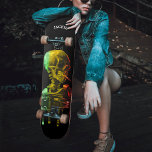 Skelettschädel mit brennender Zigarette Van Gogh Skateboard<br><div class="desc">Jamaica Rasta färbt Rot,  Grün und Gold Vincent Van Gogh Gemälde des Schädels eines Skeletts mit Burning Cigarette. Schwarzer Hintergrund mit Tropfen-Effekt. Ideal für karibische Menschen und Liebhaber Vintager Kunstwerke.</div>