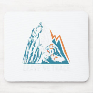 Skibegeisterte auf den Alpen verlassen Mousepad