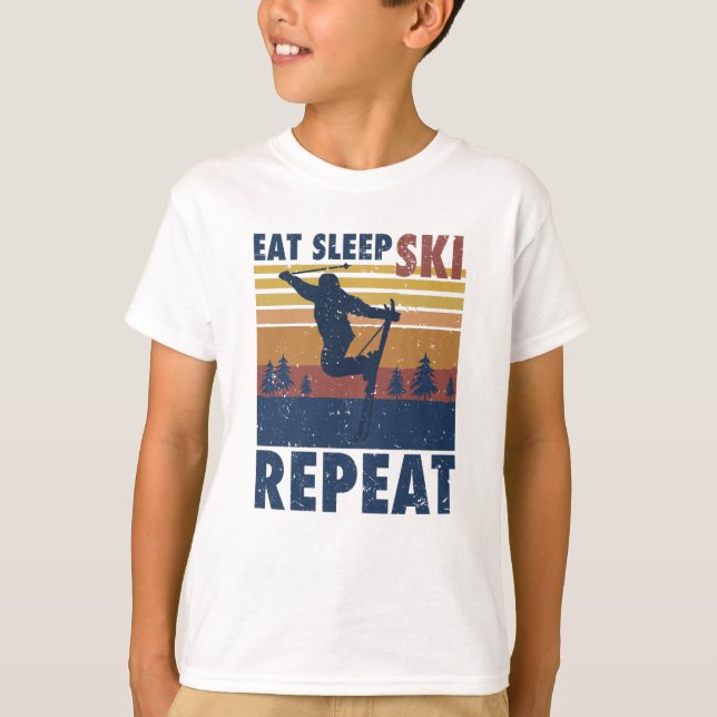 Skifahren Funny Sprichwort Geschenk T-Shirt (Vorderseite)