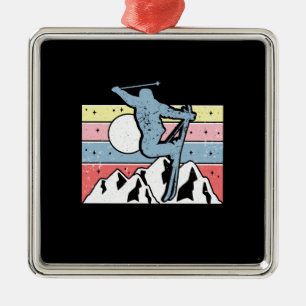 Skifahren im Retro Ornament Aus Metall