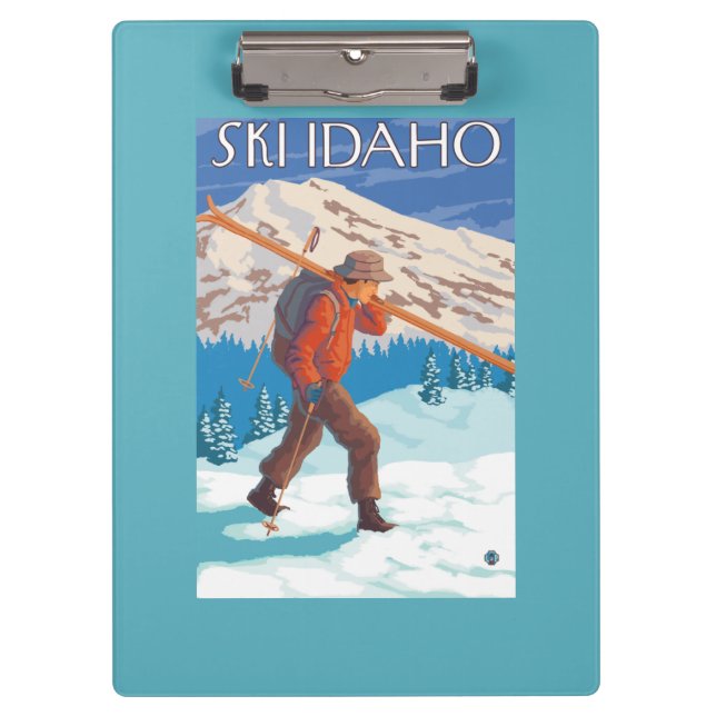 Skifahrer-tragende Schnee-Skis - Idaho Klemmbrett (Vorderseite)