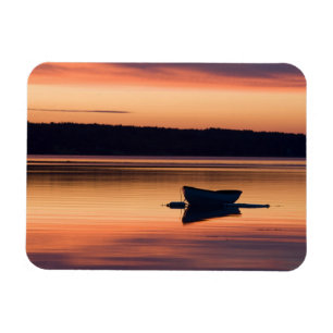 Skiff bei Sonnenaufgang in Eggemoggin Erach in Kle Magnet