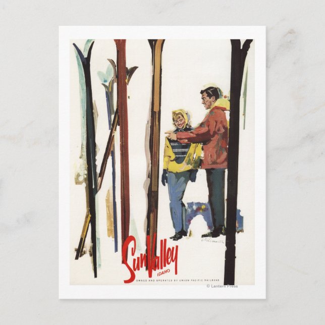 Skis Standing Up in Snow by Paar Poster Postkarte (Vorderseite)