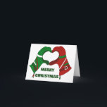 Skischuhe Handgelenkform Personalisiert Karte<br><div class="desc">Mit diesen personalisierten Weihnachtskarten zeigen Sie Ihre Liebe zum Skifahren,  Snowboarden und anderen Wintersportarten. Sie zeigen ein Paar Skihandschuhe in festlichem Rot und Grün in Herzform. Sie können die Nachricht im Inneren anpassen.</div>