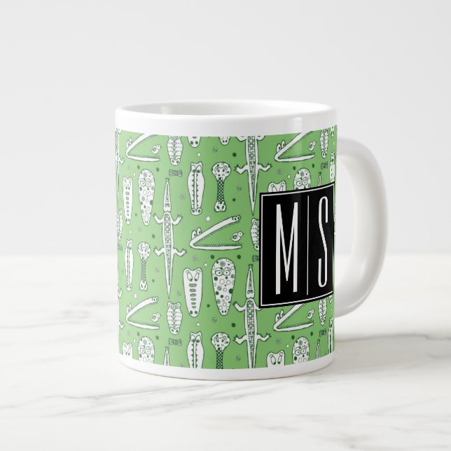 Skizze-Krokodile-Muster| Monogramm Jumbo-Tasse (Vorderseite Rechts)
