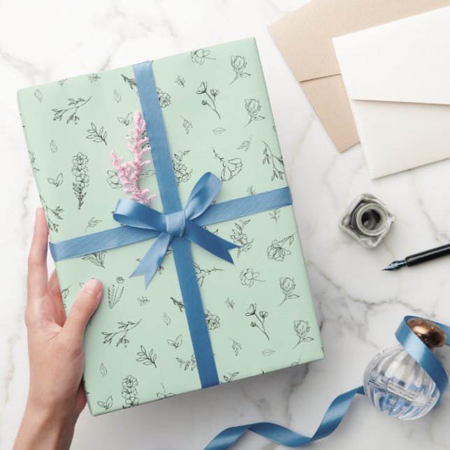 Skizzierte Wildblumen auf Hellgrün Geschenkpapier (Schenken)