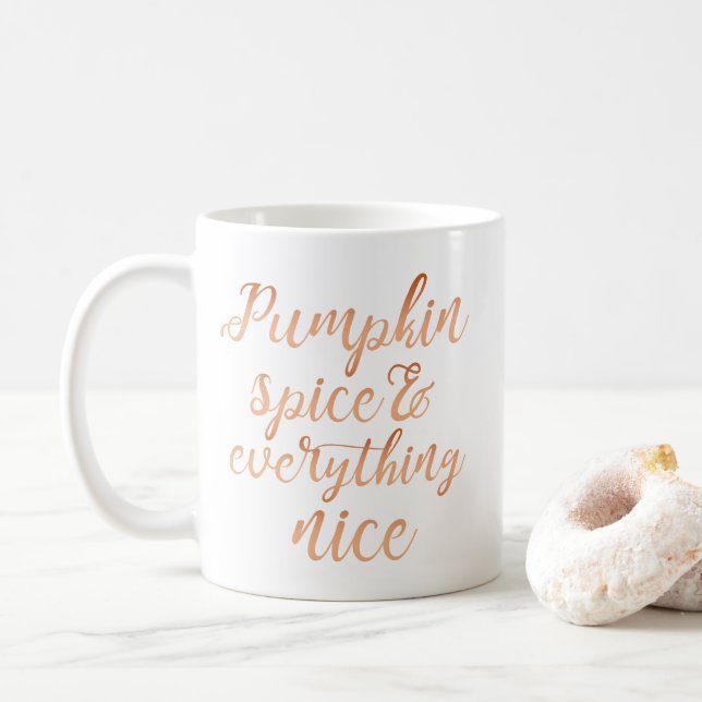 Skript Pumpkin Gewürz und alles nett Tasse (Mit Donut)