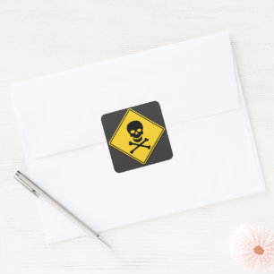 Skull & Crossbones Warnung Halloween Quadratischer Aufkleber
