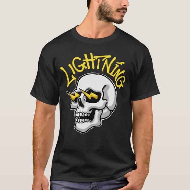 Skull Illustration with Lightning streetwear T-Shirt (Vorderseite)