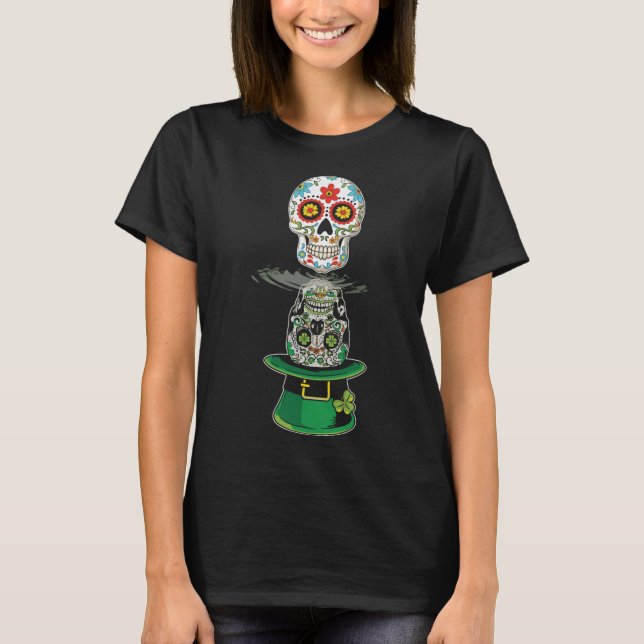 Skull Leprechaun Hat Wasser Reflection St Patricks T-Shirt (Vorderseite)