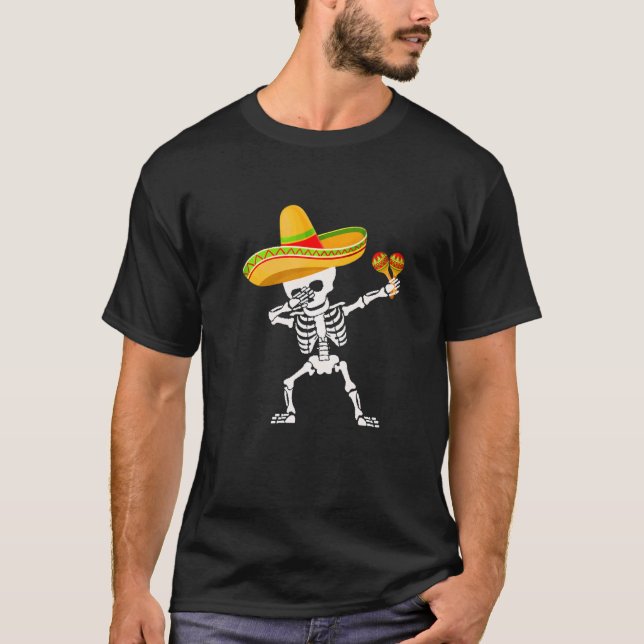 Skull Mexican Poncho Cinco De Mayo Dabbing Skeleto T-Shirt (Vorderseite)
