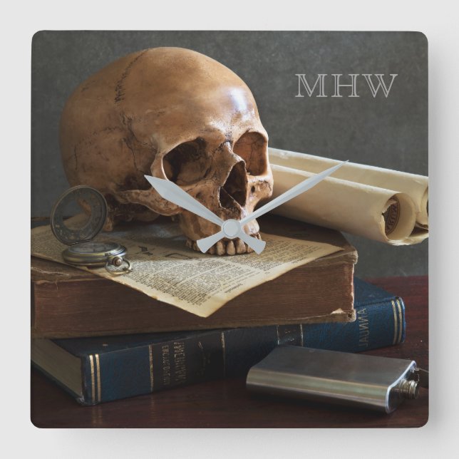 Skull on Books custom monogram wall clock Quadratische Wanduhr (Vorderseite)