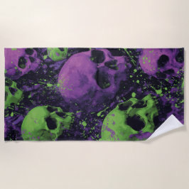Skull Pattern in Green and Purple Grunge Style Strandtuch