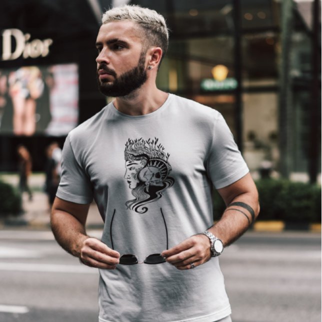 Skull Queen Dark Art Nouveau T-Shirt (Von Creator hochgeladen)