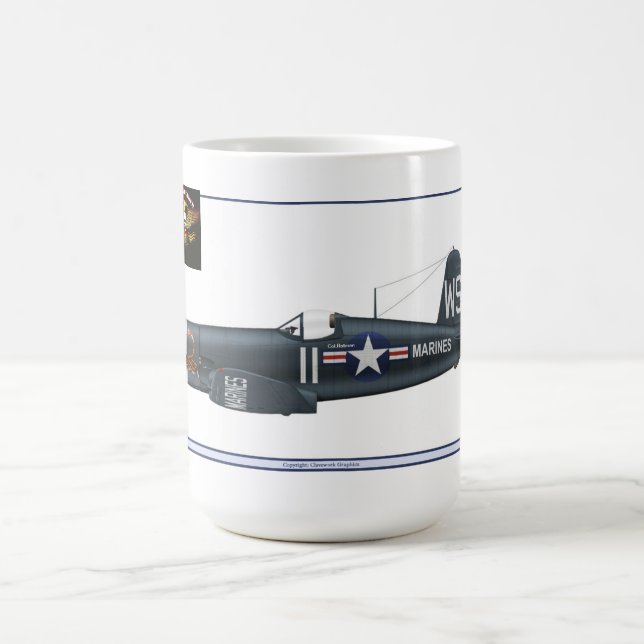 Skullbreaker Seeräuber. Schließen Sie mit Logo ab Kaffeetasse (Mittel)