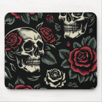 Skulls & Rote Rosen Gothic Floral