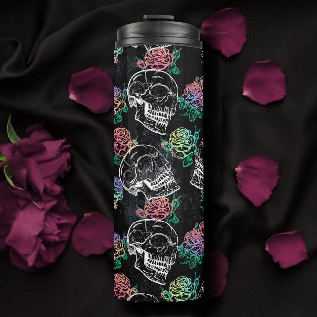 Skulls und Ombre Rose | Gothic Glam Pastel Grunge Thermosbecher (Von Creator hochgeladen)