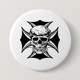 Skulpturenkralle Cross Goth Biker Art Button