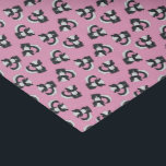 Skunk Birthday Party Kids Pink Tissue Paper Seidenpapier<br><div class="desc">Feiern Sie den Geburtstag Ihres Kindes mit diesem bezaubernden Schnupfen Geburtstagsgeschenk! Ideal für eine Waldtierfeier,  oder einfach nur für ein Kind,  das Lieben in den Schotten! Ein Party zum 1. Geburtstag für ein Baby!</div>