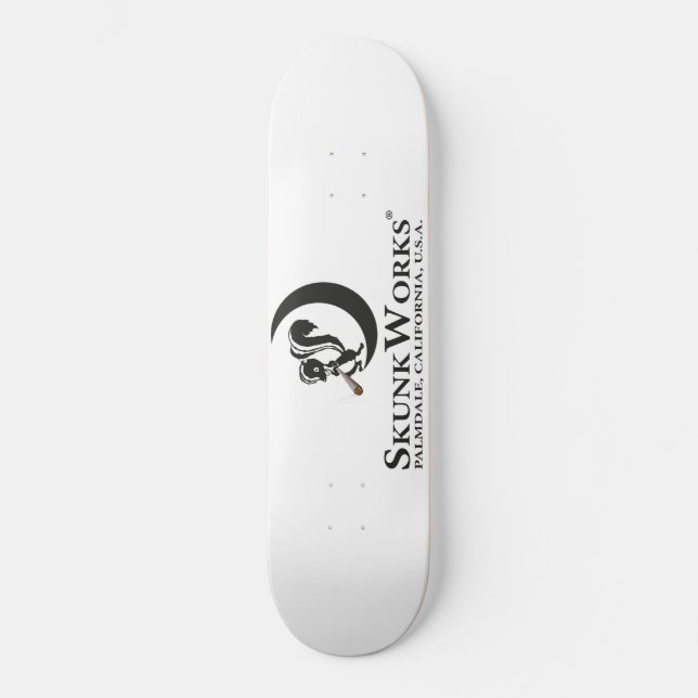 SKUNKWORKS SKATEBOARD (Vorderseite)