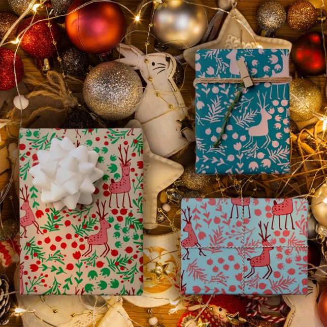 Skurrige rosa Rentiere und Winterlaubmuster Geschenkpapier Set (Von Creator hochgeladen)