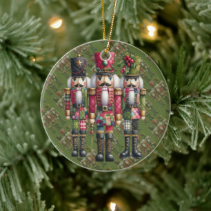 Skurriles Patchwork-Weihnachts-Nussknacker-Trio Keramik Ornament