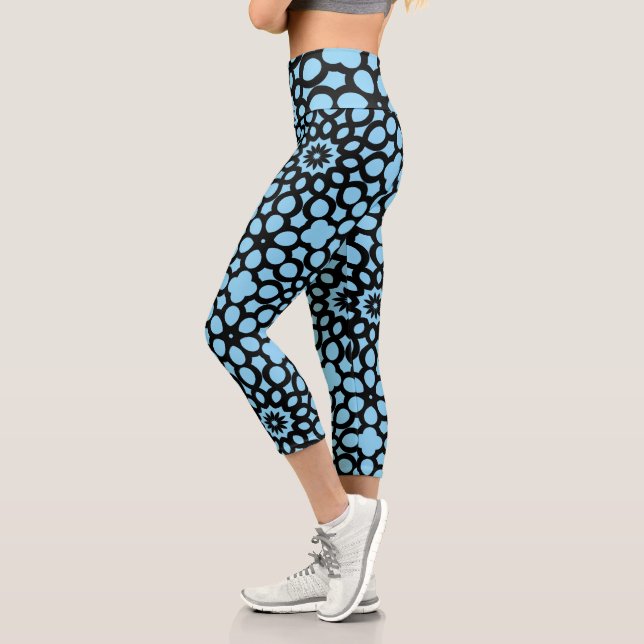 Sky Blue and Black Snowflake Muster Capri Leggings (Links)