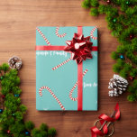 Sky Blue Christmas Gelee Lollies individuelle Name Geschenkpapier<br><div class="desc">Himmelblau Weihnachtsgelly Lollies individuelle Name Wrapping Paper.Es hat rotes und weißes Gelee Lolllies Muster mit Sky blauen Hintergrund. Ideal für Mädchen Weihnachtsgeschenke,  Geburtstagsgeschenke,  Jubiläumsgeschenke für Familie und Freunde oder kleine Geschenke für ihre Kunden. Benutzen Sie einfach das Bearbeitungswerkzeug,  um es zu benutzen.</div>