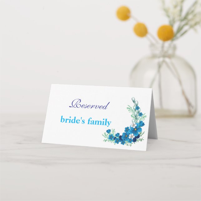 Sky Blue Floral Wedding Folded Place Card Platzkarte (Vorderseite)
