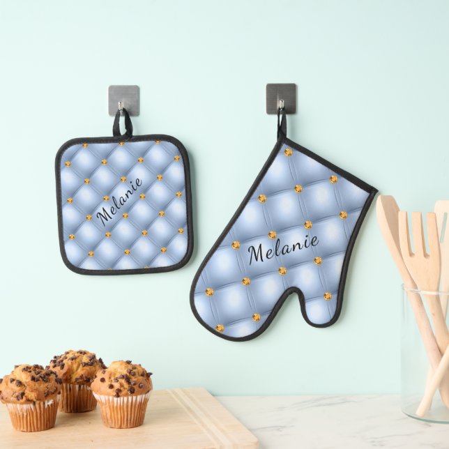 Sky Blue Gold Diamond Tufted Individuelle Name Ofenhandschuh & Topflappen-Set (Insitu (Hängend))