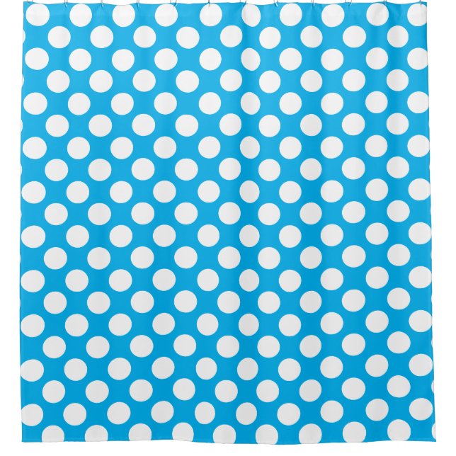 Sky Blue: Grosses weißes Polka Dot Pattern Duschvorhang (Vorderseite)