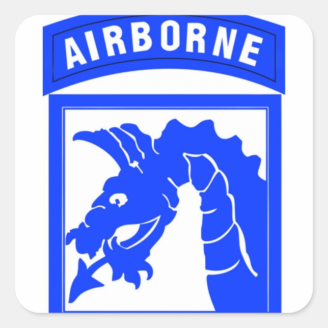 Sky Dragon Quadratischer Aufkleber (Vorderseite)