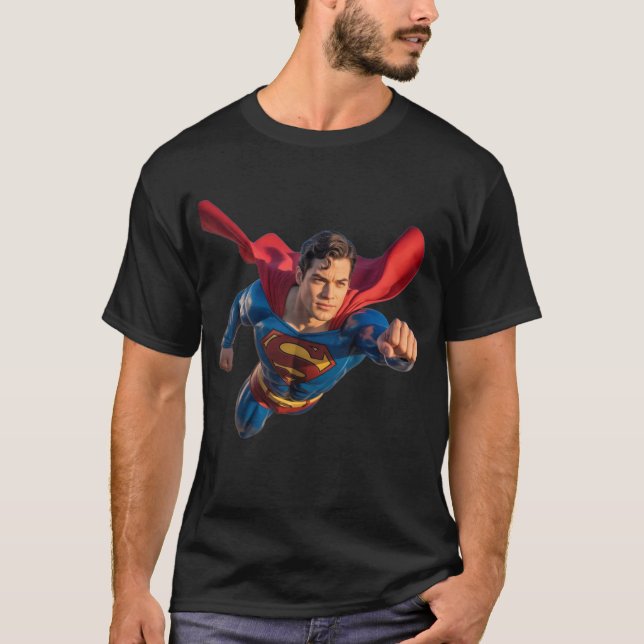 Sky Guardian – Moderner Superheld fliegt  T-Shirt (Vorderseite)
