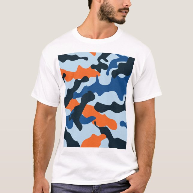 Sky Navy Blue Orange Racing Camouflage Muster T-Shirt (Vorderseite)