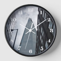 Skycraper in London, Shard on Tooley Street,