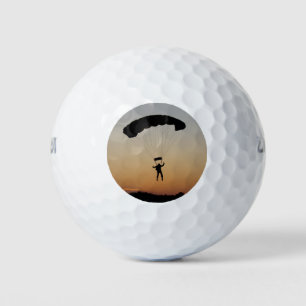 Skydiver Parachute bei Sunset Sky Diver Golfball
