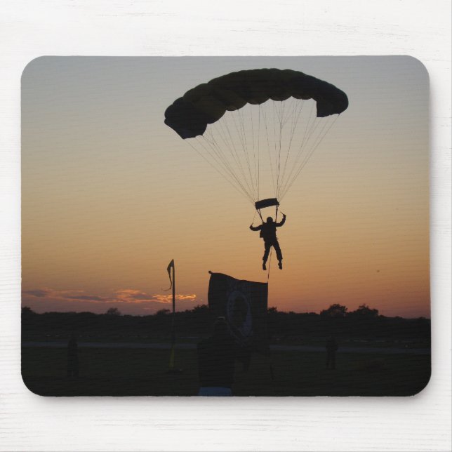Skydiver Parachute bei Sunset Sky Diver Mousepad (Vorne)