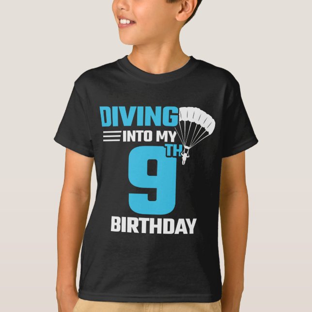 Skydiving Birthday - 9. - Erstes Mal Skydiving T-Shirt (Vorderseite)