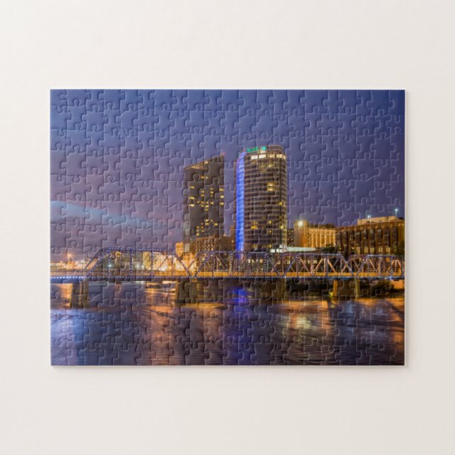 Skyline bei Dusk, am Grand River Puzzle (Horizontal)